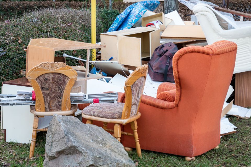 大型家具清運能找誰?6個大型傢具清運管道、費用、申請一次報你知!